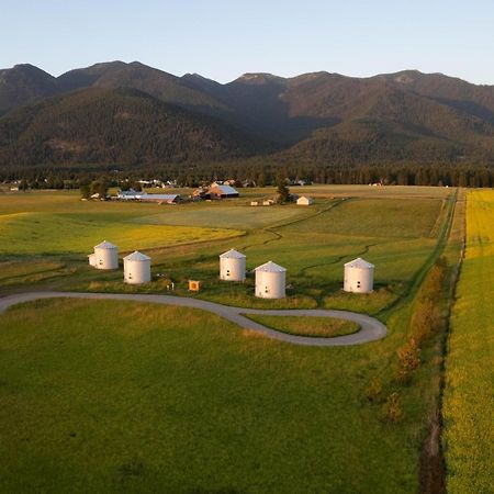 Clark Farm Silos - 5 Silo Mountain View Retreat Калиспелл Экстерьер фото